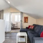 Elegant Residence Rooms & Apartments