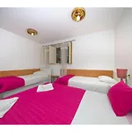 Zorro Apartment