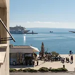Paparazzi Apartment