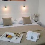 Armanda Rooms