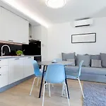 Brand New Elite Apartment Split