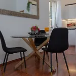 Cozy Central Apartment 3 Guests