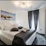 Apartment Cvita