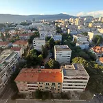 Apartment Ivanka & Old Town View