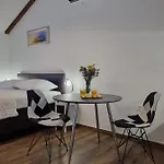 Studio Apartment Rosalie