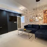 Apartment Place