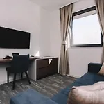 Hotel Batuda