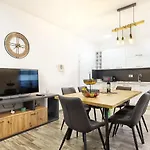 Apartments Nova