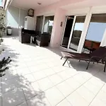 Beautiful Apartment Magnolia-Near The Sea