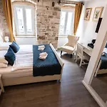 Luxury Rooms Lucija And Luka