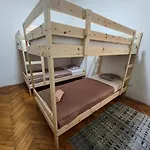Hostel Queen Centar