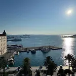 Rooftop Giovanina