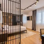 Palazzo Romano Suite 2