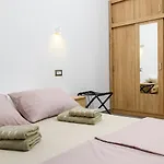 Apartment Delalle