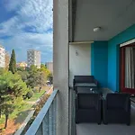 Large Apartment Felicita Near Center