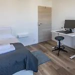 Sundowners Apartment, 52Qm, Double & Single Bed, 10 Min From Old Town Of Split