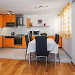 Peaceful & Fully Equipped 1Br - Beach Place To Be