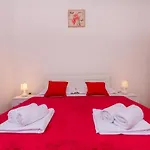 Apartment Andela 2Bdrs & Free Wifi