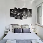 New! Top Apartment, Split View From Above