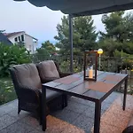 Unique Residence With Garden And Sea View