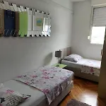 Luxurious Apartment Majda, 2 Bathrooms And Free Parking