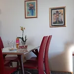 Apartment Harmony - Pleasant And Comfortable Place With A Balcony And A Secured Garage