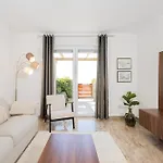 Apartment Leonarda ***