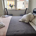 Old Square View Apartment