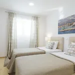 Holiday Home Aspalathos - With Free Parking, Near The Beach, A Few Minutes\' Walking Distance To The Unesco Palace