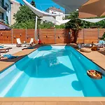 Evala Luxury Rooms With Pool And Garden