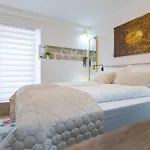 Luxury Lifestyle Rooms