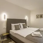 Cor Rooms