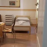Room-Ivann