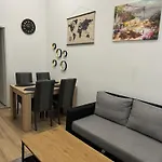 Two Bedroom Apartment N Split