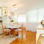 Apartment Marin