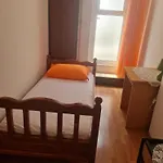 Marjan Park, Peaceful Family Place, Free Parking, 2 Minute From Beach