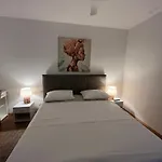 Iris Apartment Private Parking