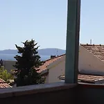 Split Holidays 16