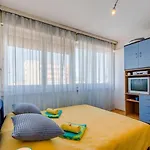 Studio Apartment Ecija St