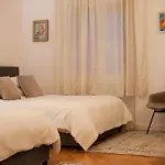 Alida Luxe Apartment