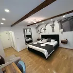Palace Luxury Room