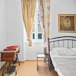Apartment Bose