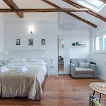 Apartment The Charm