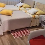 Klara Studio Apartman