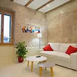 Apartment Traces