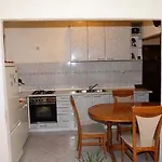 Lile Apartmani