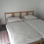 Issa Apartment