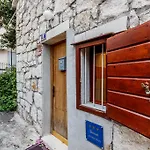 Apartment Dalmatian Cottage