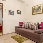 Apartments Emperor Oasis