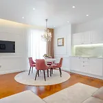 Ann Luxury Rooms